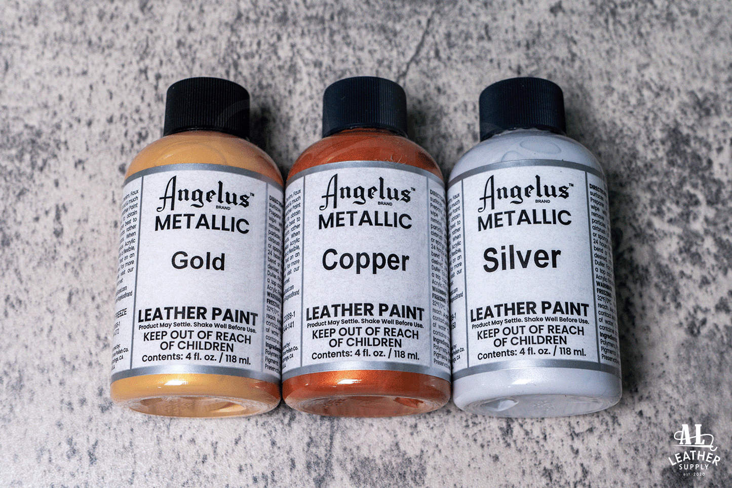 
                  
                    Angelus Metallic Leather Paint
                  
                