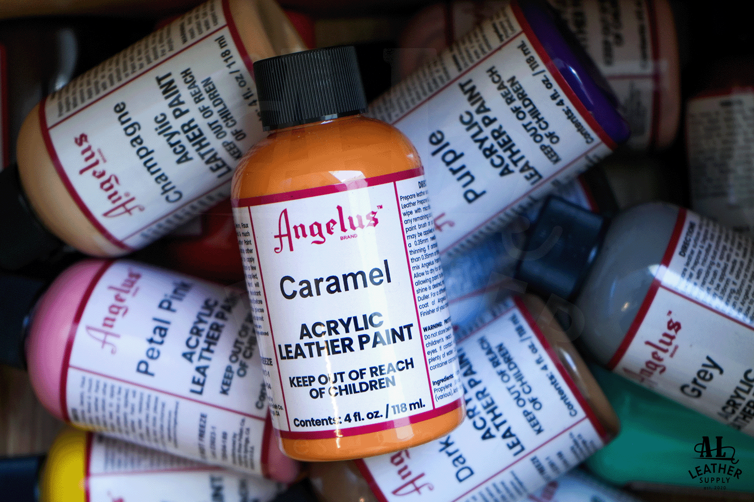 Angelus Acrylic Leather Paint - Main Image