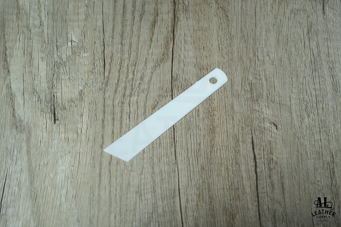 
                  
                    Glue Spatula
                  
                