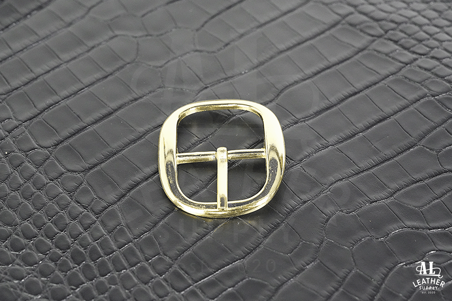 
                  
                    Eco. Center Bar Buckle
                  
                