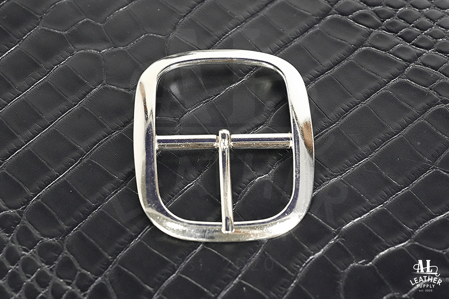 
                  
                    Eco. Center Bar Buckle
                  
                