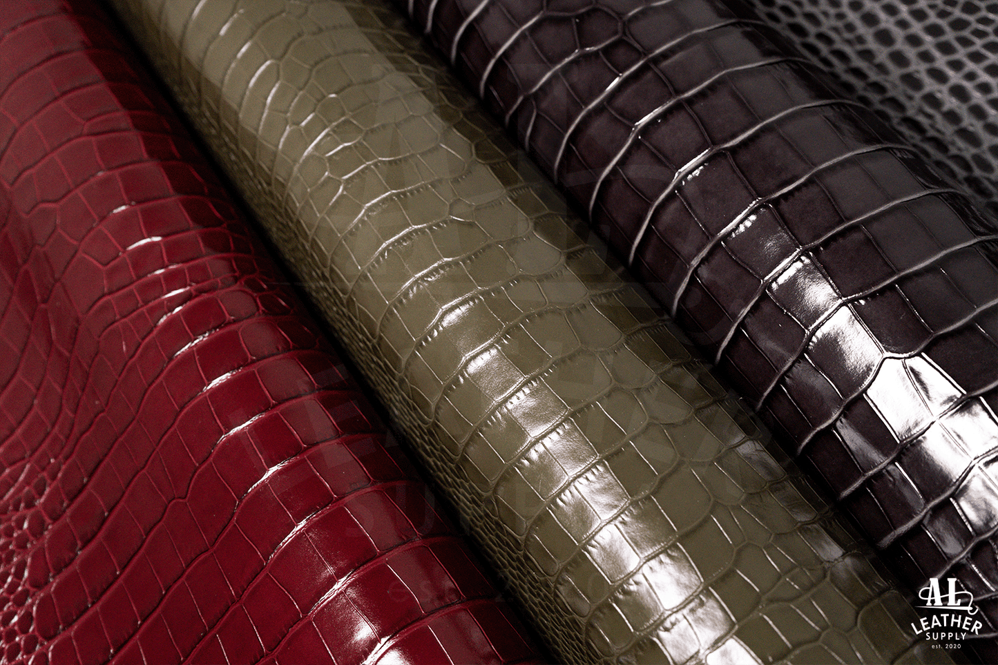 
                  
                    Conceria Samanta - Embossed Alligator
                  
                