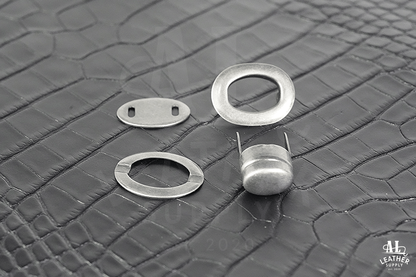 
                  
                    Oval Tuck Lock Clasps
                  
                