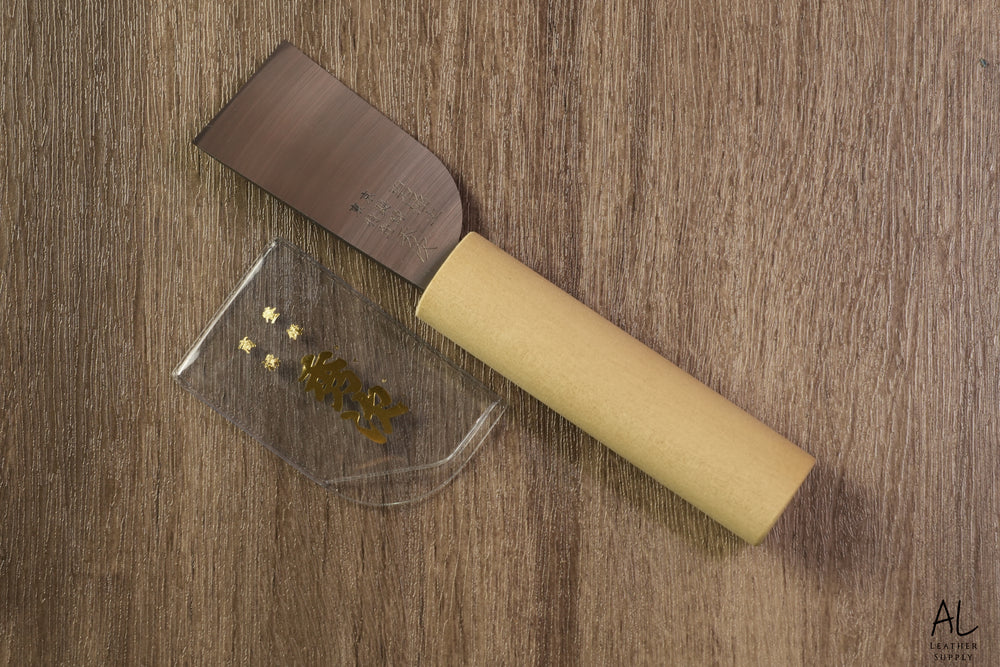 
                  
                    Craft Japanese Leather Knife
                  
                